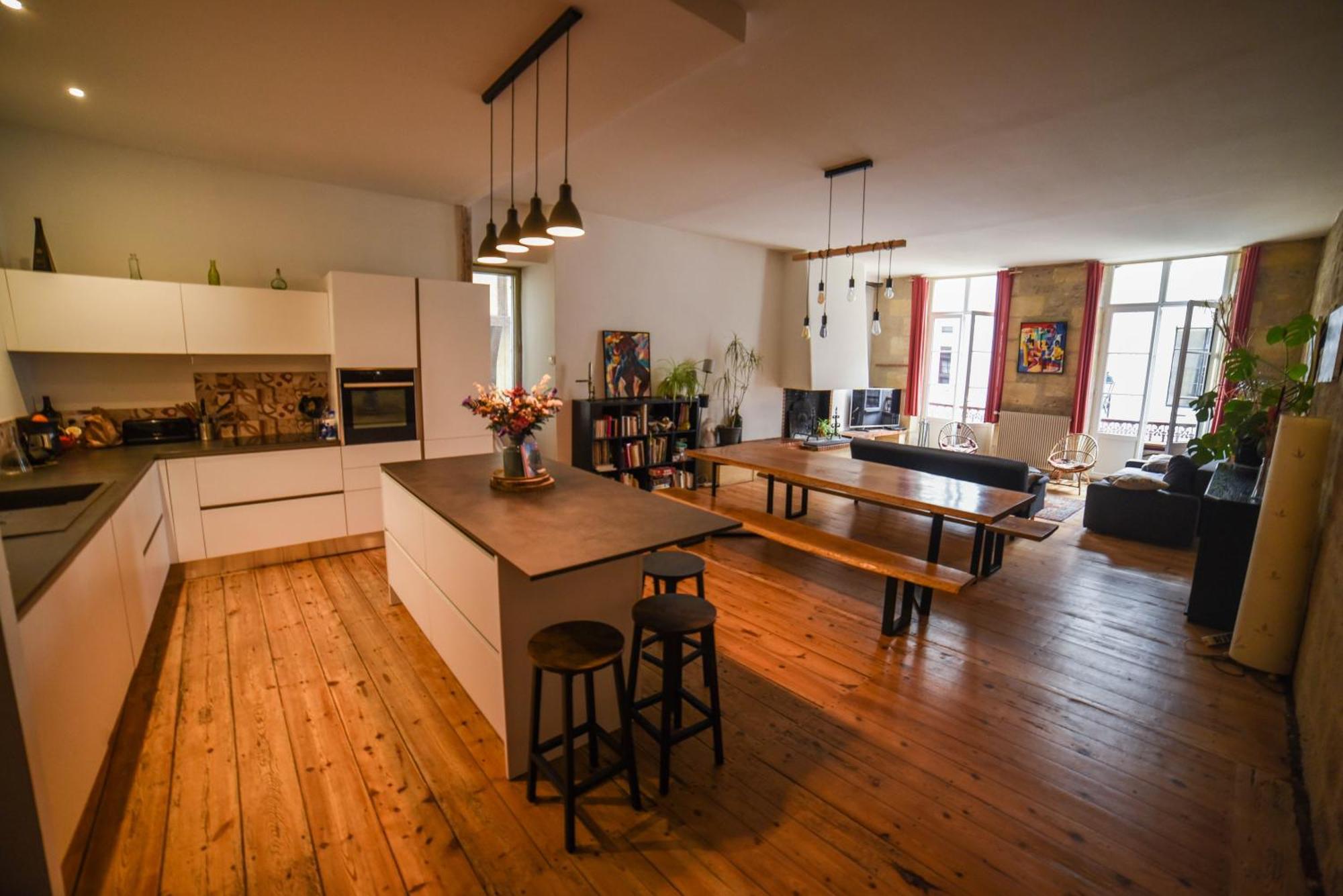 Amani Hostel La Réole Eksteriør bilde